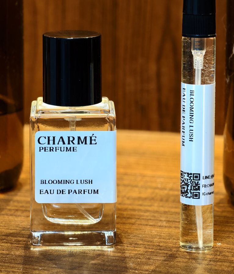 ขวด CHARMÉ 30 ml และหลอดสเปรย์ 10 ml